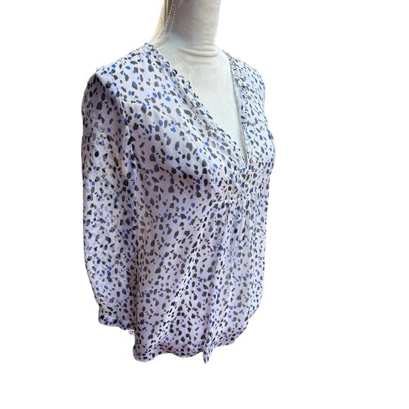 Diane von Furstenberg Silk Blue Black White Spotted 3/4 Sleeve Lined Top - 6 - Picture 3 of 11